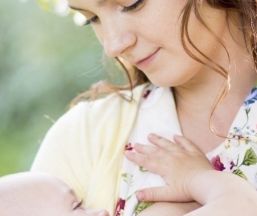 Tetatet. Ropa de lactancia y maternidad profesional Tetatet. Ropa de lactancia y maternidad